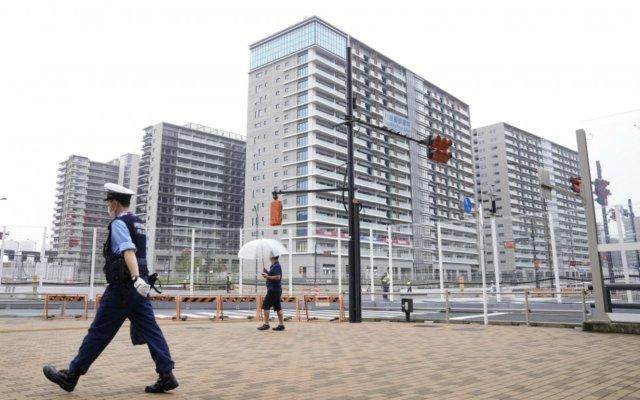 1629414421155028547.jpg b9003a68-862a-45f5-bacb-98b8ce457fa3.jpg